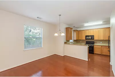 1424 W 24th Street, Houston, TX 77008 - Photo 6