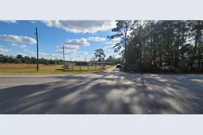 18500 Fm 2090 Road, Conroe, TX 77306 - Photo 24