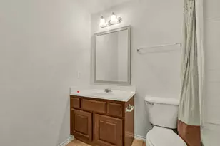 2121 Kemah Village Dr, Kemah, TX 77565 - Photo 16