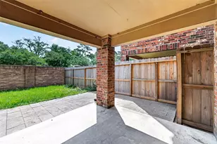 8114 Stoneyway Dr, Houston, TX 77040 - Photo 38