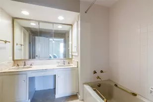 3350 McCue Rd, Houston, TX 77056 - Photo 22