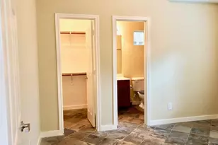 918 W 26th St, Houston, TX 77008 - Photo 16