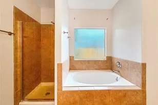 4710 Meadow Way Dr, Deer Park, TX 77536 - Photo 8