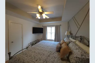 3574 Link Valley Drive, Houston, TX 77025 - Photo 14