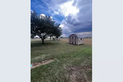 1100 Swiss Alp Hills Loop, Schulenburg, TX 78956 - Photo 36