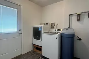 1100 Swiss Alp Hills Loop, Schulenburg, TX 78956 - Photo 26