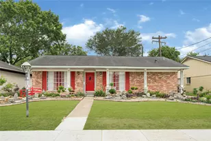 11826 Oceanview St, Houston, TX 77071 - Photo 1