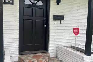 9602 Val Verde St, Houston, TX 77063 - Photo 8