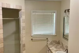 9602 Val Verde St, Houston, TX 77063 - Photo 20