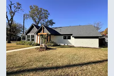 8018 Highmeadow Drive, Houston, TX 77063 - Photo 2