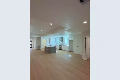 8018 Highmeadow Drive, Houston, TX 77063 - Photo 18