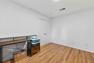 2708 Tallow St, Alvin, TX 77511 - Photo 10