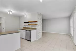 968 Park Meadow Dr, Beaumont, TX 77706 - Photo 6
