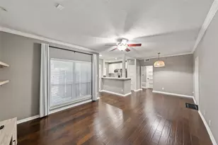 1201 Bering Dr, Houston, TX 77057 - Photo 6