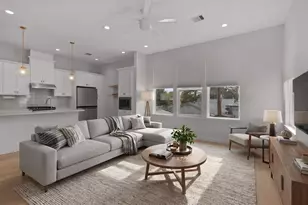 825 Martin St, Houston, TX 77018 - Photo 2
