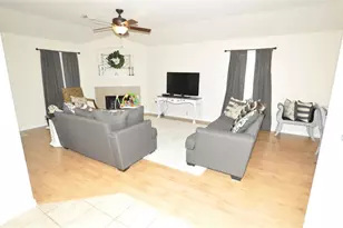 4733 Foster Hill Ct, Houston, TX 77345 - Photo 6