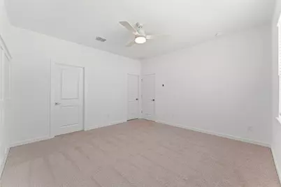 4719 Bay Vista Dr, Baytown, TX 77523 - Photo 8