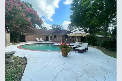 9655 Meadowcroft Drive, Houston, TX 77063 - Photo 22