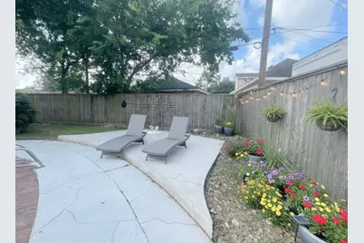 9655 Meadowcroft Drive, Houston, TX 77063 - Photo 24