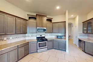 14535 Julie Meadows Ln, Humble, TX 77396 - Photo 10