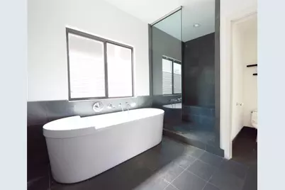 4302 Gibson Street #B, Houston, TX 77007 - Photo 10