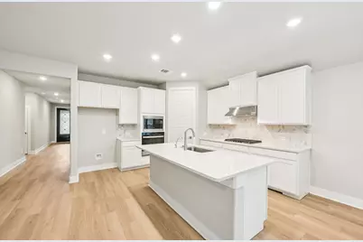 2010 Bluff Oak Court, Conroe, TX 77304 - Photo 12