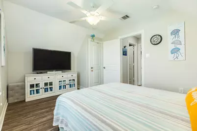 222 Sea Oats Drive, Surfside Beach, TX 77541 - Photo 20