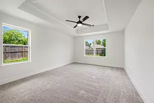 10 Greystone Ct, Angleton, TX 77515 - Photo 14