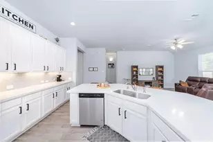 99 Rd 6605, Dayton, TX 77535 - Photo 6