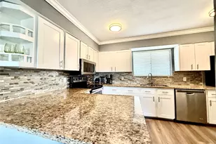 10075 Westpark Dr, Houston, TX 77042 - Photo 10