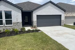 545 Shoreview Dr, Conroe, TX 77303 - Photo 2