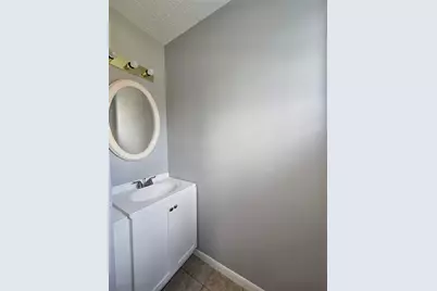10806 Zircon Court, Houston, TX 77099 - Photo 6