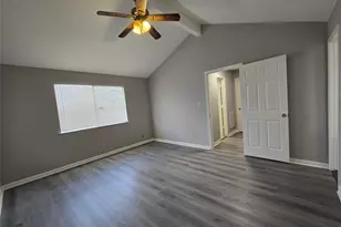 10806 Zircon Ct, Houston, TX 77099 - Photo 16