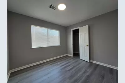 10806 Zircon Court, Houston, TX 77099 - Photo 14