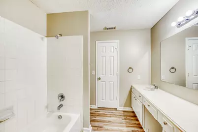 1635 Ridgebriar Drive, Houston, TX 77014 - Photo 14