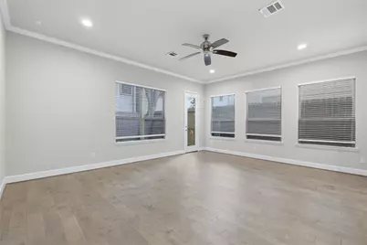 6011 Truro Street #B, Houston, TX 77007 - Photo 12