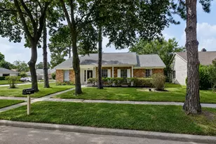 6734 Dusty Dawn Dr, Houston, TX 77086 - Photo 2