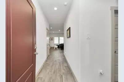 7706 Caspian Ranch Drive, Rosharon, TX 77583 - Photo 2