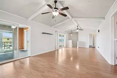 110 Mariner Road, Freeport, TX 77541 - Photo 8