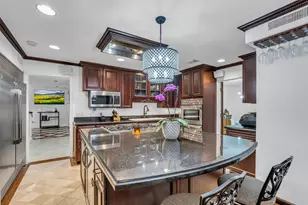 1503 Banks St, Houston, TX 77006 - Photo 18