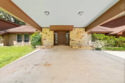 601 Brandon Road, Conroe, TX 77302 - Photo 2
