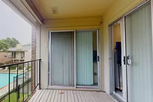 700 Thicket Ln, Houston, TX 77079 - Photo 14
