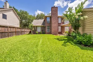 4814 Dixie Ct, Sugar Land, TX 77478 - Photo 4