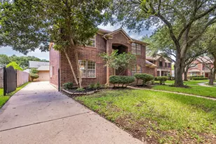 4814 Dixie Ct, Sugar Land, TX 77478 - Photo 4