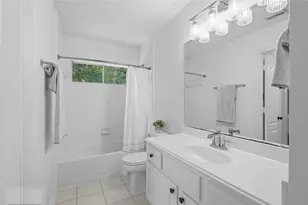 8766 Skyline Ln, Conroe, TX 77302 - Photo 38
