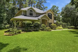 8766 Skyline Ln, Conroe, TX 77302 - Photo 6