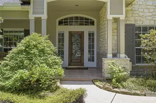 8766 Skyline Ln, Conroe, TX 77302 - Photo 8