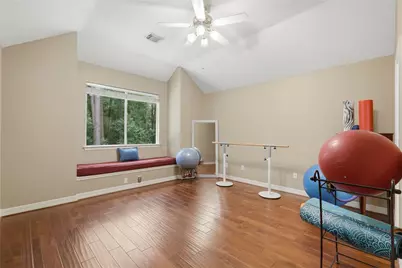 8766 Skyline Lane, Conroe, TX 77302 - Photo 32