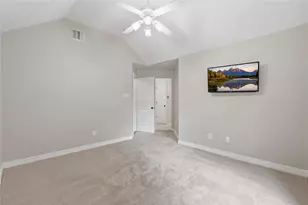 8766 Skyline Ln, Conroe, TX 77302 - Photo 36