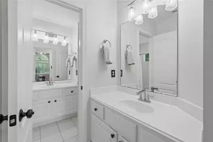 8766 Skyline Ln, Conroe, TX 77302 - Photo 40